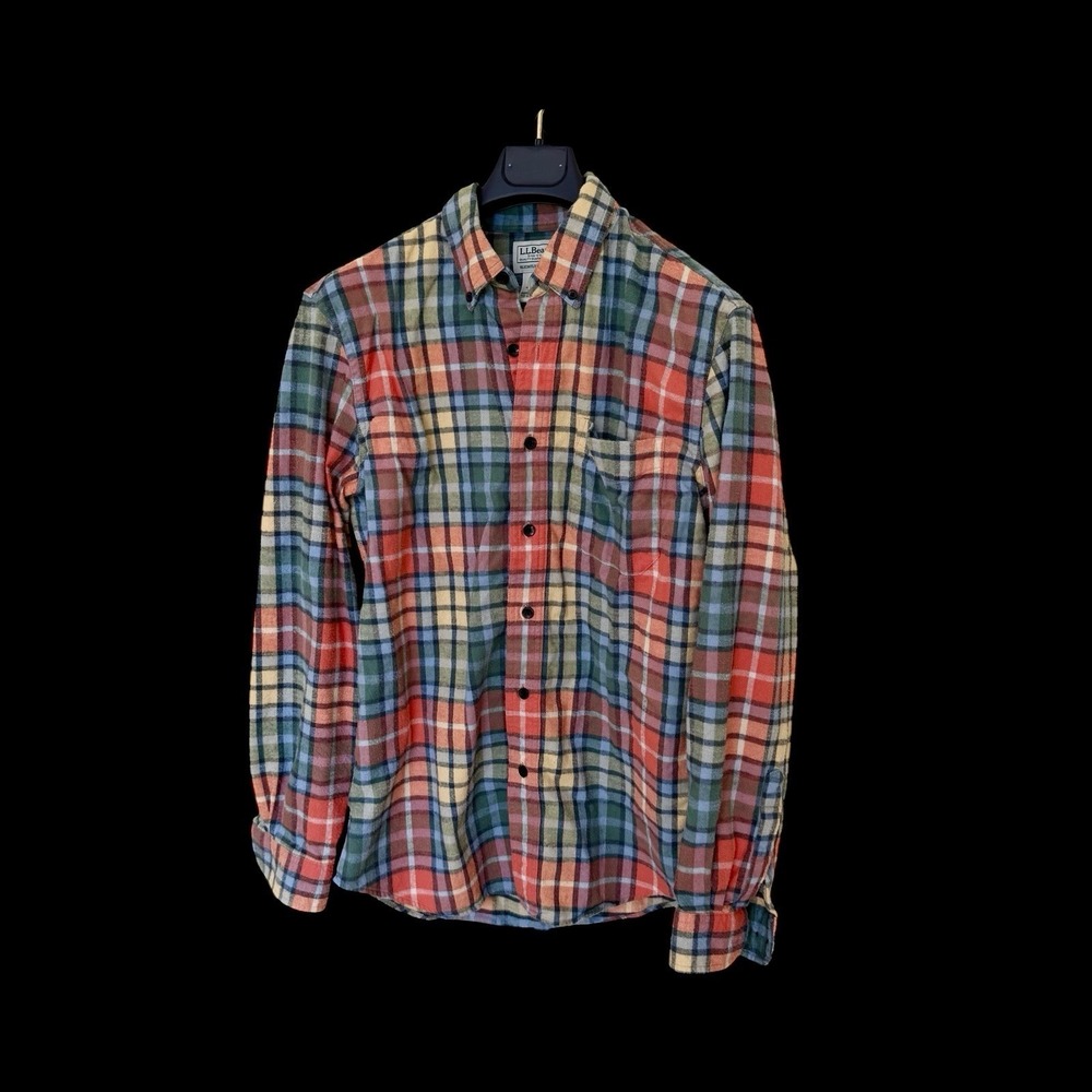 L.L.Bean Men's Slightly Fitted Flannel Plaid Shirt Med Button-Down